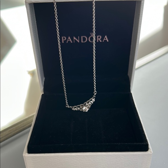 Pandora Silver Pendant Necklace - Picture 1 of 1